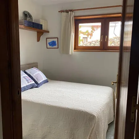 Charming House Near The Sea In * كولونغا