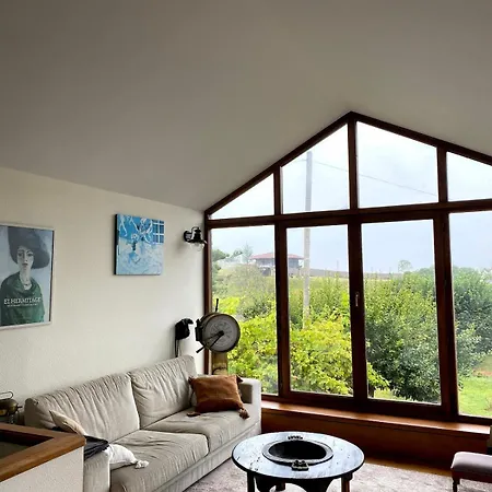 Charming House Near The Sea In Holiday home